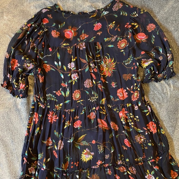 Anthropologie Flower Tunic - Picture 2 of 5